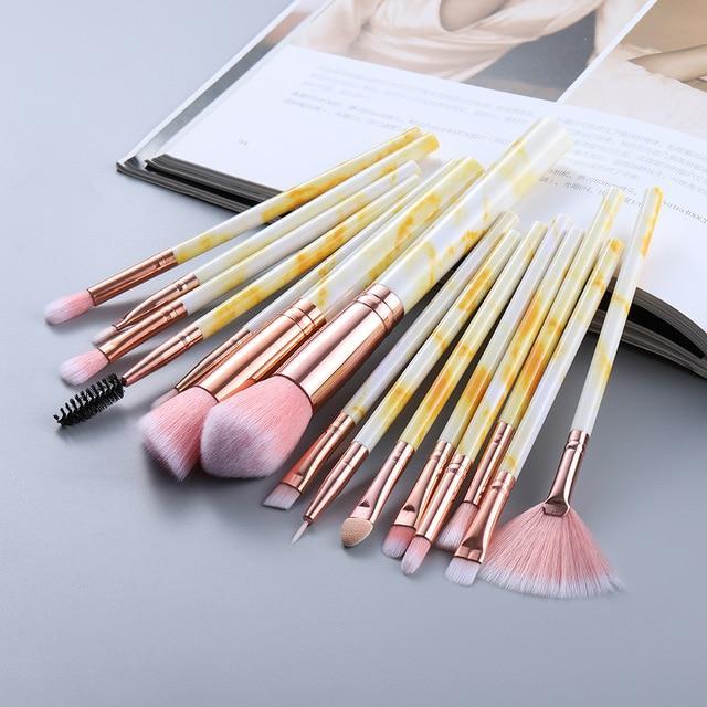 15 Piece Glamour Brush Set